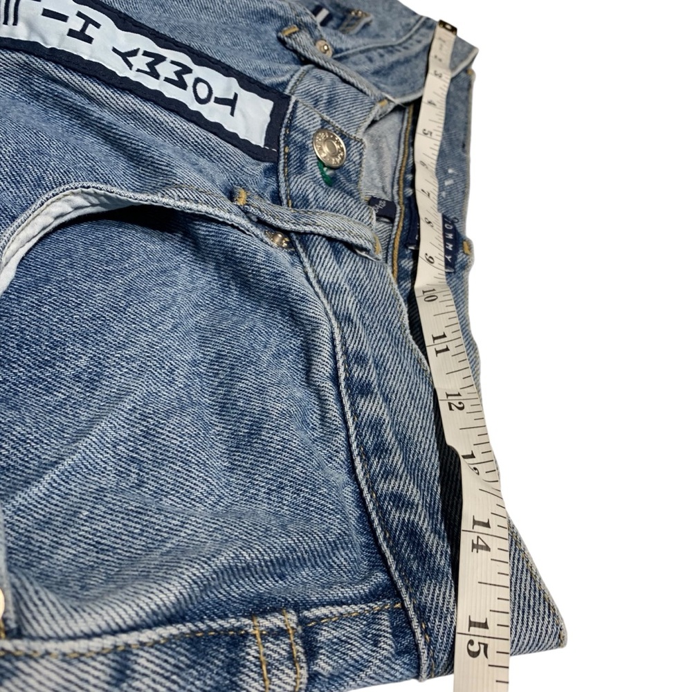 Vintage 90s Tommy Hilfiger Logo Fly Jeans Light Wash Denim 32x32 - Picture 8 of 13